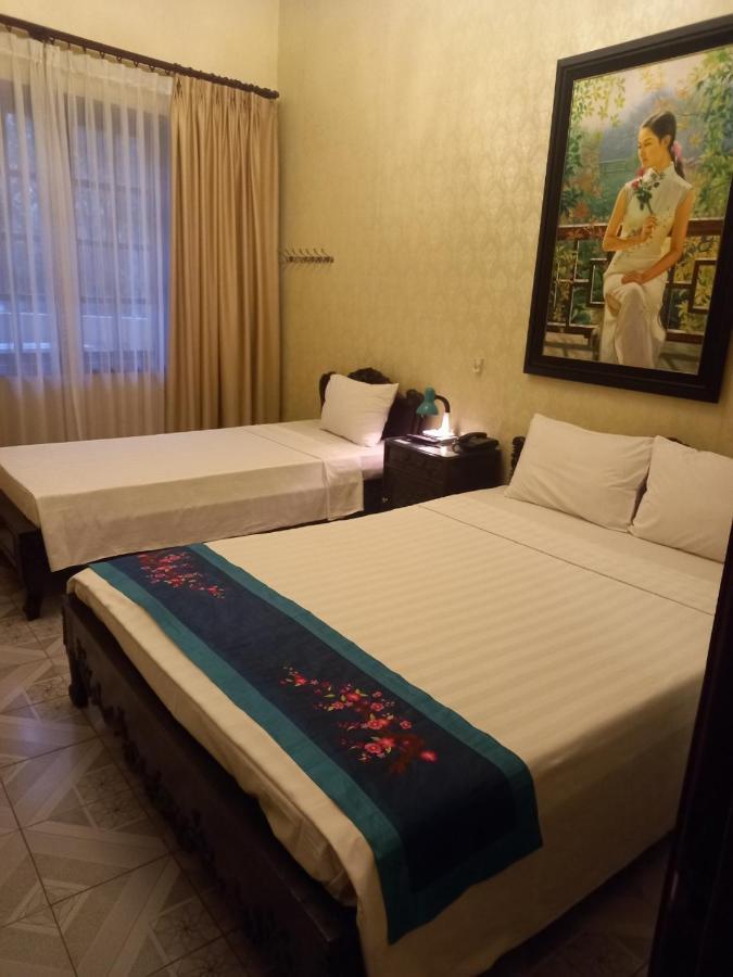 Lucky Central Hotel & Travel Ханой Екстер'єр фото